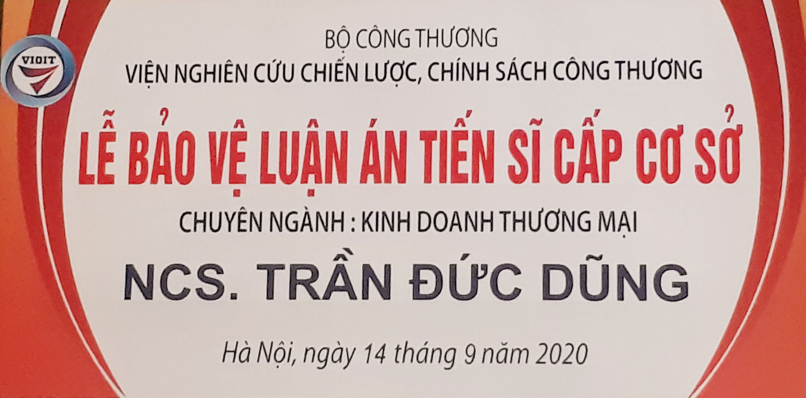 Buổi bảo vệ luận án Tiến sĩ cấp cơ sở của NCS. Trần Đức Dũng