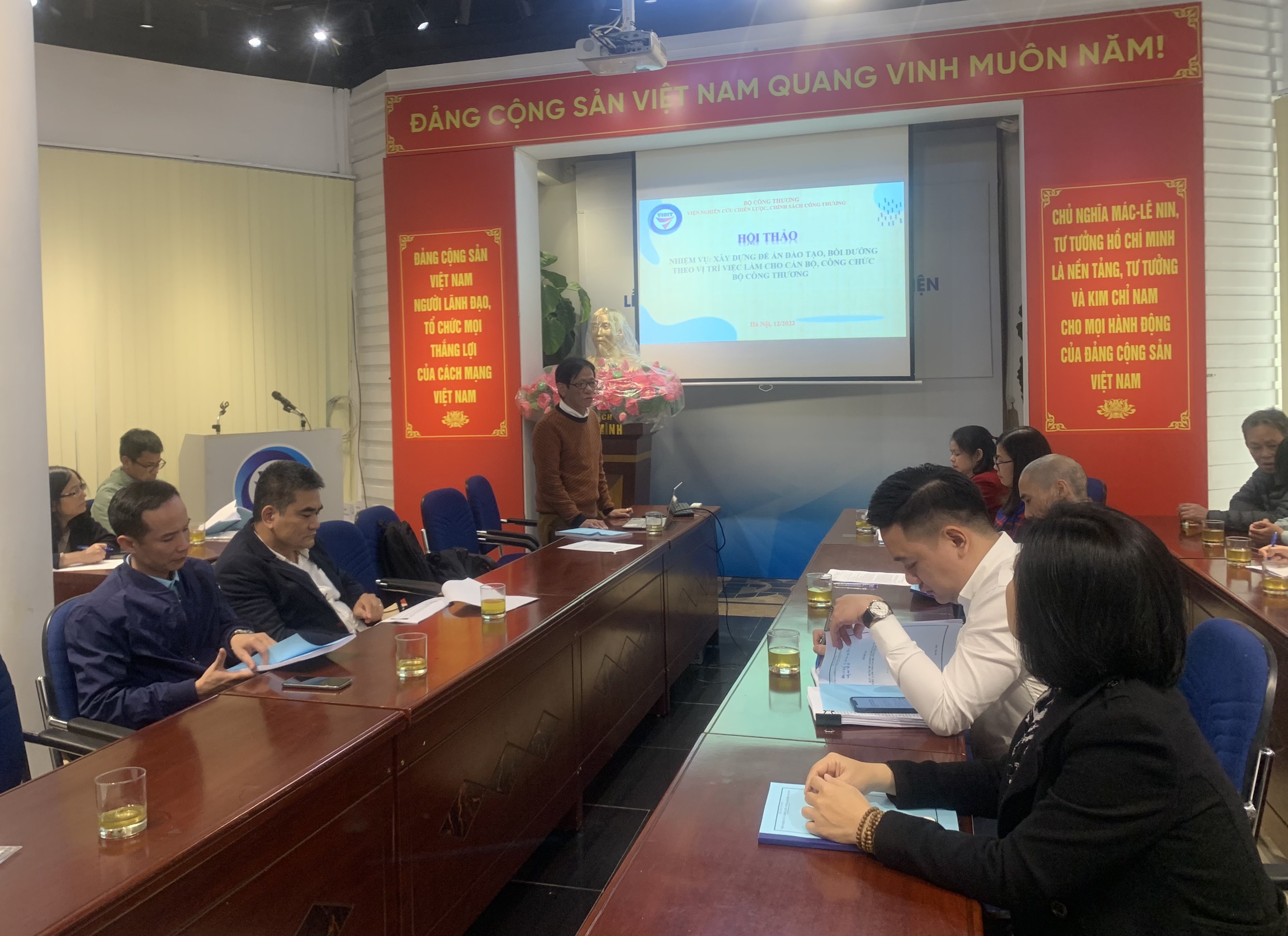 Hội thảo thực hiện nhiệm vụ: “Xây dựng Đề án đào tạo, bồi dưỡng theo vị trí việc làm cho cán bộ công chức Bộ Công Thương”