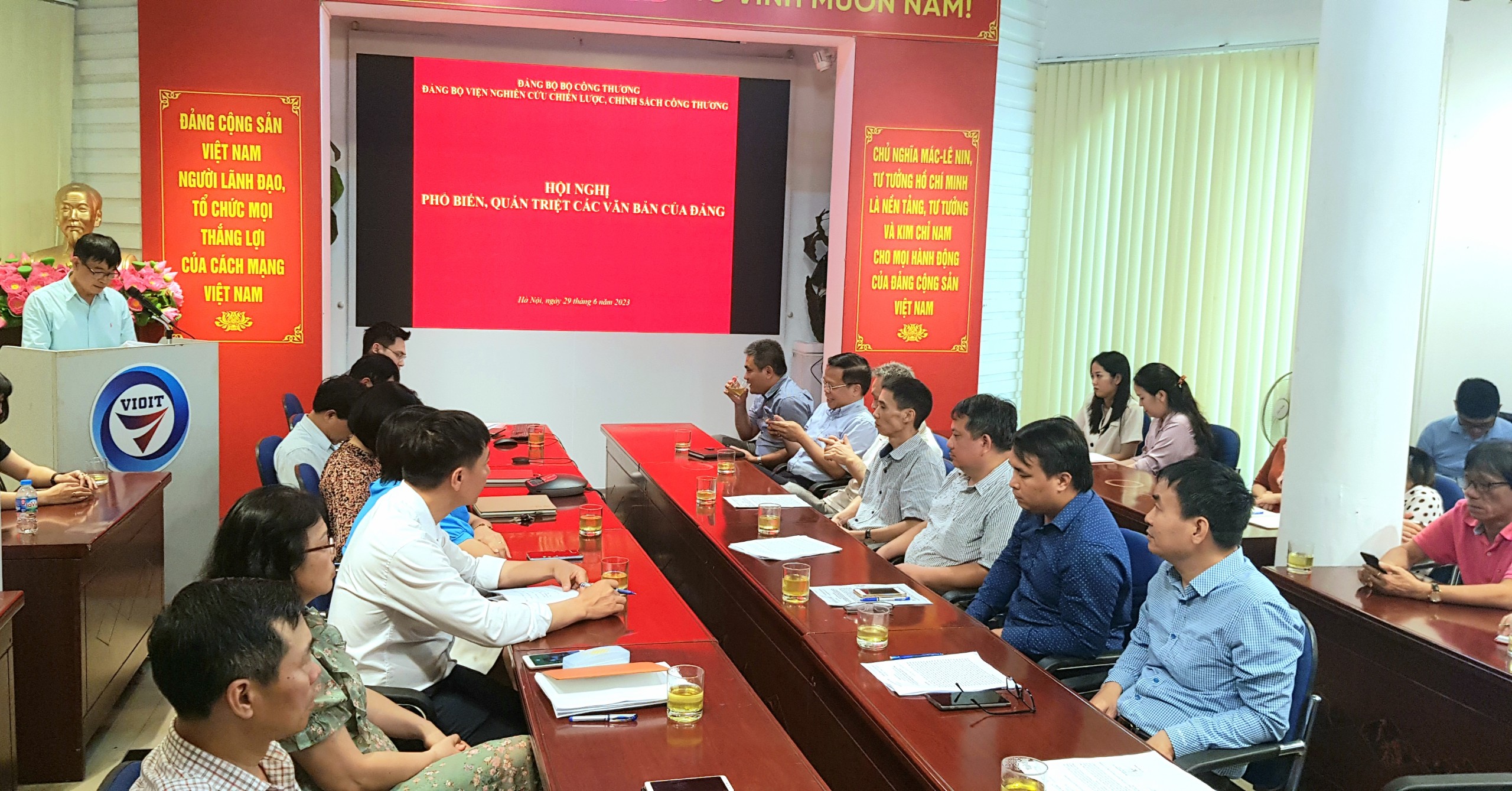 Đảng bộ Viện nghiên cứu Chiến lược, Chính sách Công Thương tổ chức hội nghị quán triển và phổ biến các văn bản của Đảng