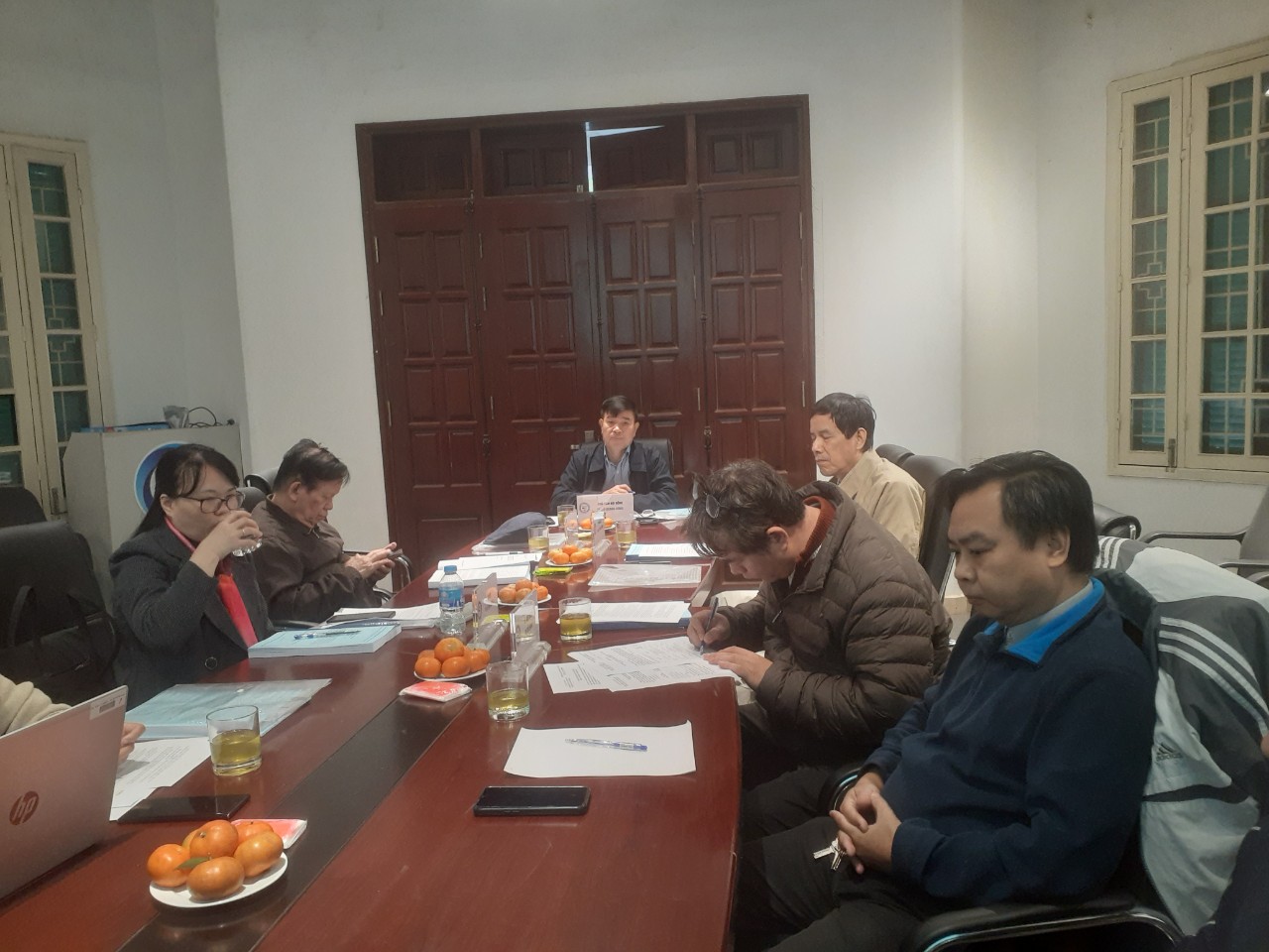 Nghiệm thu nhiệm vụ “Rà soát, đánh giá các quy định liên quan đến biến đổi khí hậu trong chính sách thương mại của một số thị trường trọng điểm và trong các hiệp định thương mại quốc tế mà Việt Nam tham gia. Đề xuất giải pháp ứng phó và xây dựng sổ tay hướng dẫn doanh nghiệp đáp ứng đối với một số ngành hàng xuất, nhập khẩu chủ lực của Việt Nam”  ​