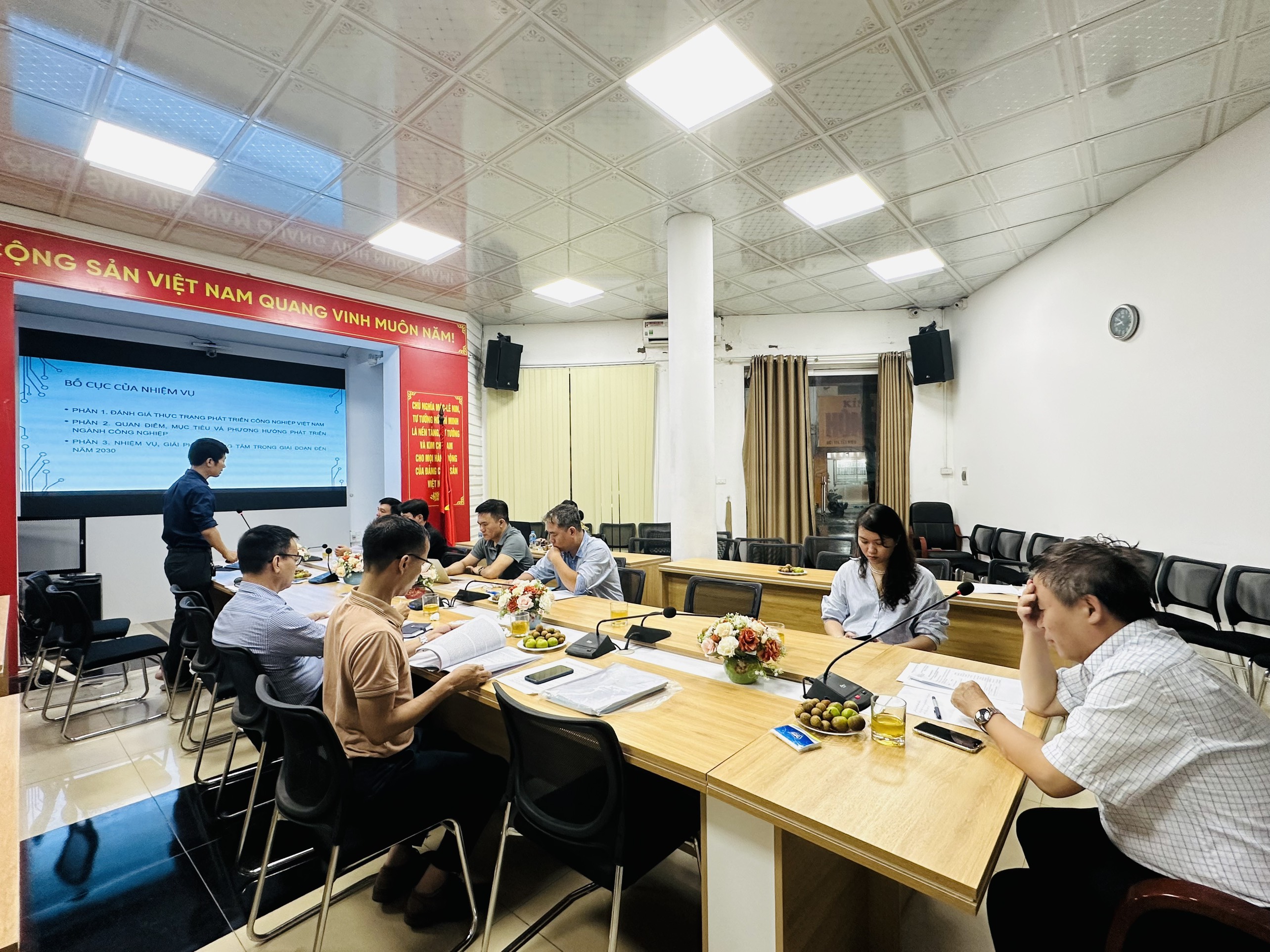 Hội thảo “Phương hướng, nhiệm vụ, giải pháp phát triển ngành công nghiệp giai đoạn 2026 - 2030”