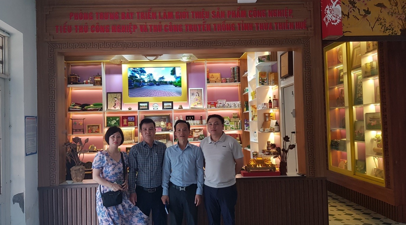 Đoàn khảo sát, thu thập số liệu và tổ chức hội thảo nhiệm vụ “Cơ chế, chính sách phát triển ngành giấy Việt Nam theo hướng bền vững”