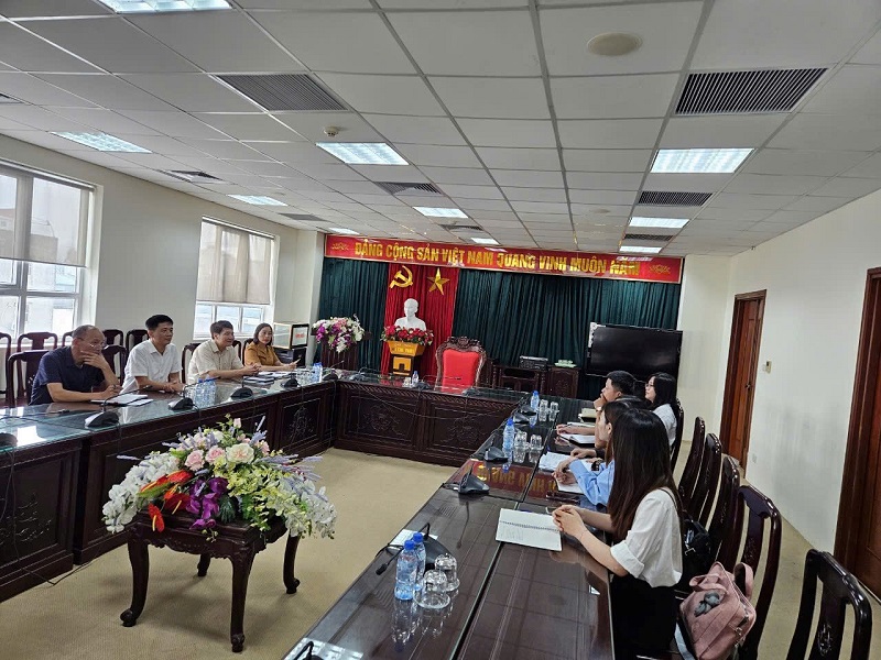 Đoàn công tác của Viện khảo sát và tổ chức hội thảo, tọa đàm đề án “Tăng cường quản lý ​nhà nước về an toàn thực phẩm trong lĩnh vực công nghiệp và thương mại”