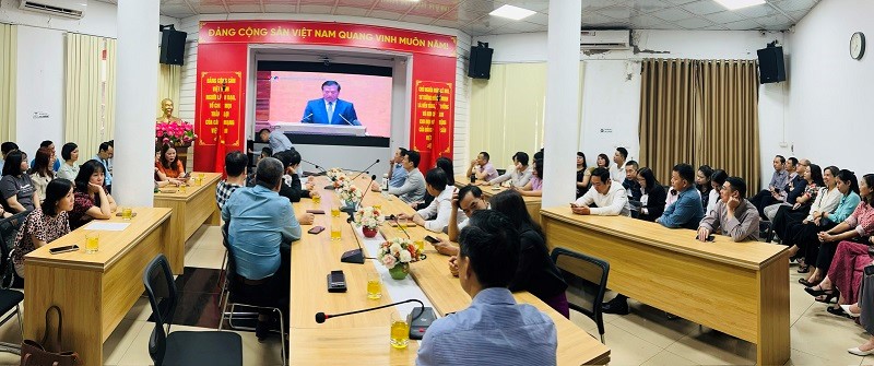 Đảng bộ Viện Nghiên cứu Chiến lược, Chính sách Công Thương tham dự Hội nghị toàn quốc quán triệt, triển khai thực hiện Nghị quyết Hội nghị lần thứ 11 Ban Chấp hành Trung ương Đảng khóa XIII