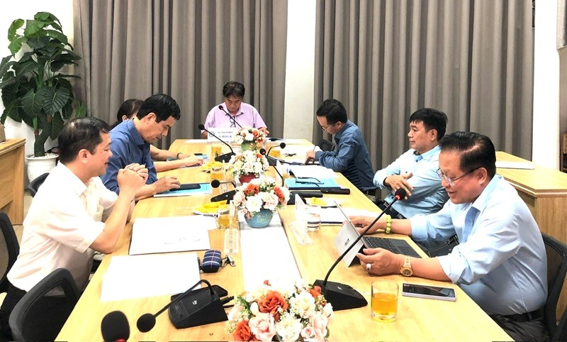 Nghiệm thu cấp Viện nhiệm vụ “Tái cơ cấu một số ngành công nghiệp, đặt biệt là các ngành chế biến, chế tạo nhằm thúc đẩy tăng trưởng xuất khẩu”