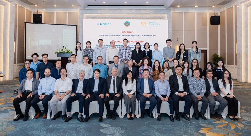 Chính sách ưu tiên phát triển hạ tầng năng lượng bền vững phục vụ chuyển đổi xanh và tăng trưởng dài hạn